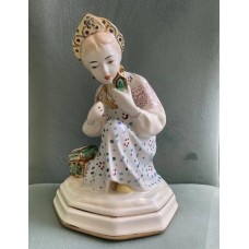 Porcelain figurine 