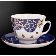 This porcelain cup and saucer 