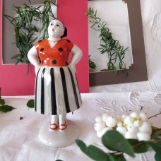 Gossip Very Rare LZFI porcelain figurine 1950s USSR
