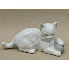 Beautiful cat with ball old German porcelain figurine 1950s