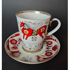 Cup and saucer with folk designs, Red Horse (LFZ).