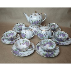 Lilac tea set with sugar bowl, Dulevo, 16 pieces.