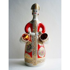 Decanter with two stacking glasses 