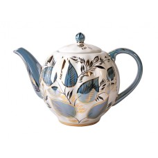 The classic tea pot is a bright, colorful handiwork by a master from the Imperial Porcelain Factory. The tea pot is made in accordance with the old te