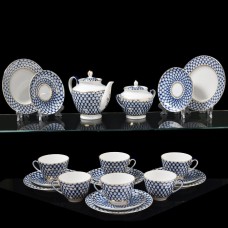 LFZ glass vase, Dulevo enamel box, Gzhel plate, LZFI figurine.