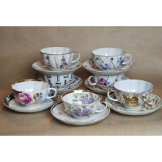 Set of six Tulip-form cups and saucers, LFZ, USSR porcelain.